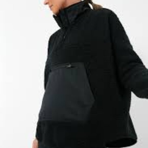 Tuckernuck Sweaters - Tuckernuck Sport Black Fleece Cady Quarter Zip Pullover Size M/L SOLD